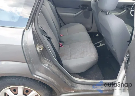 2005 Ford Focus Zx5 из США, поврежденный, VIN 3FAFP37N95R127447